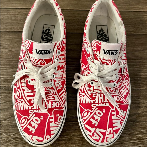 Vans Red White All Over Logo
Lace Up Casual Sneakers Men's
Size 9 Women's 11 - Picture 3 of 8
